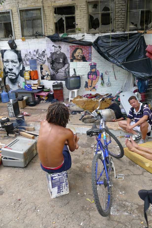 Theartfabric Tarek Noname Ebenholz PointCarl Paddy Leopoldina 18 janv 14